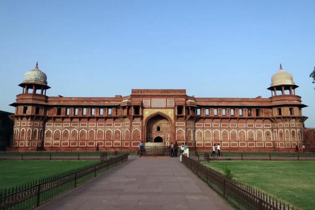 Agra Fort, Top Historical place in India